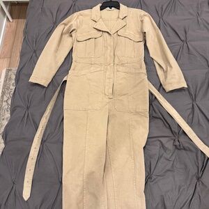 Alex Mill Jumpsuit - Tan Khaki with Belt Size Small - Worn Once!